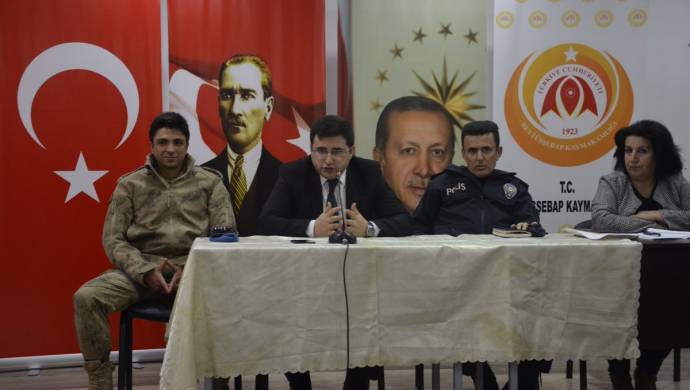 Kaymakam HDP’ye ‘malum parti’ dedi, AKP’ye oy istedi