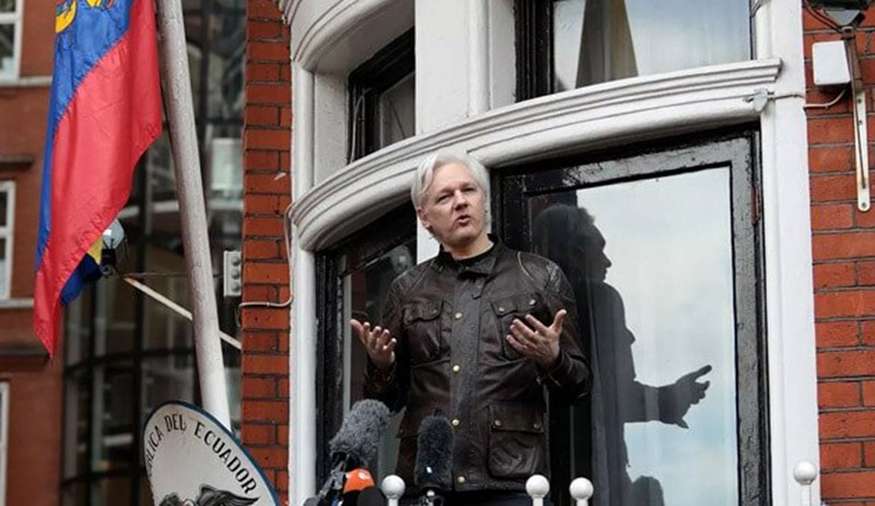 Wikileaks’in kurucusu Julian Assange gözaltına alındı