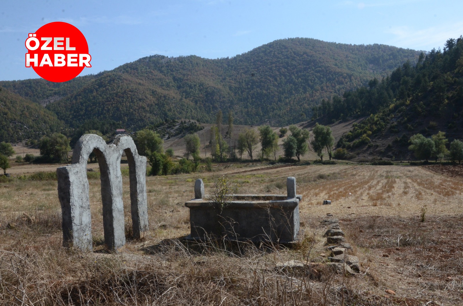Ünlü Halk Ozanı Karacaoğlan’ın mezarı sahipsiz