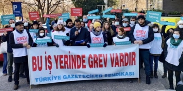 BBC Türk’te gazeteciler grevde