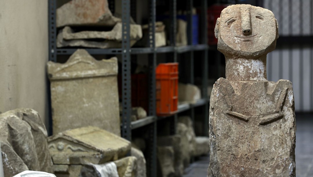 İzmir’de 11 bin 500 yıllık heykel bulundu